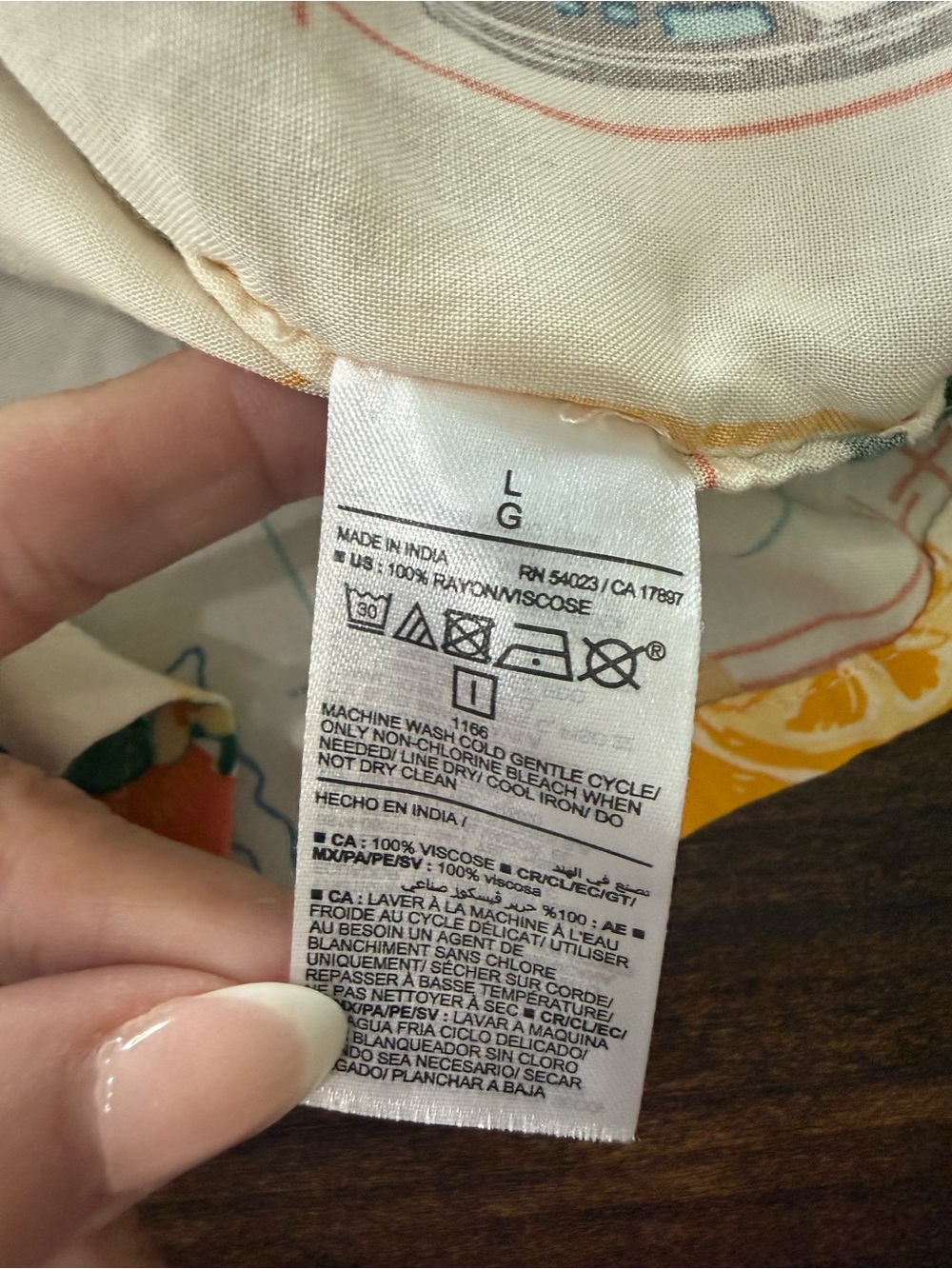 Old Navy White Short-Sleeve Button-Up Shirt with Yellow & Green Citrus Print - Picture 7 of 7